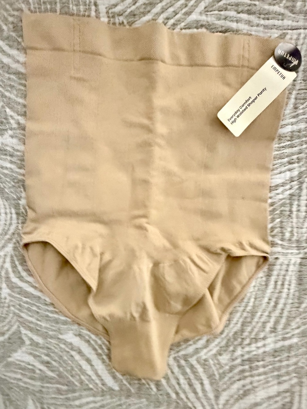 NWT High-Waist Shapewear Briefs in Nude